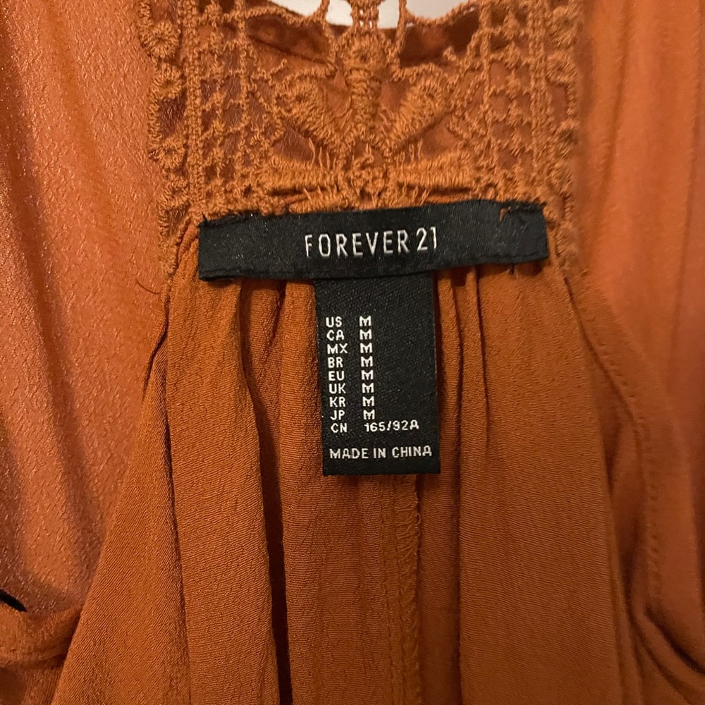 Rust lace dress - Picture 2 of 2